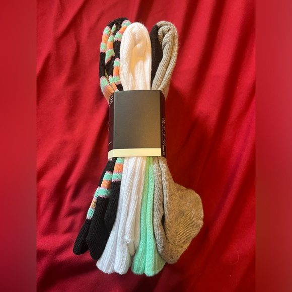 Billabong Men's Socks Shoe Size 6-12 (3-pack) - NWT - Picture 3 of 3